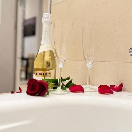 Central Walk Fashionstreet Apartmnts ブダペスト エクステリア 写真
