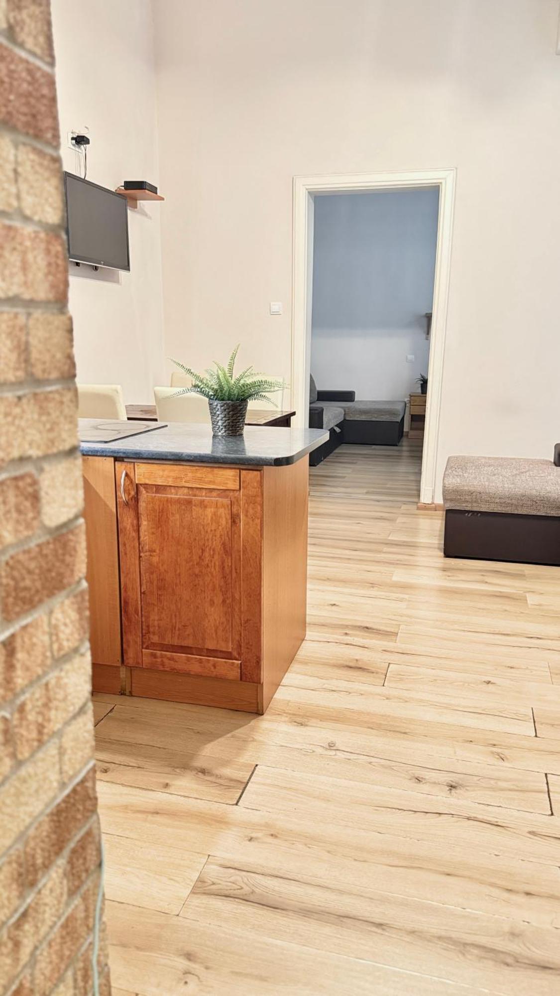 Central Walk Fashionstreet Apartmnts ブダペスト エクステリア 写真